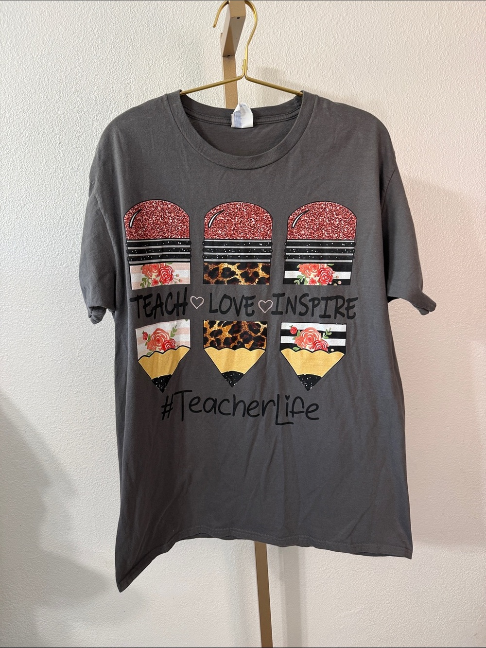 #TeacherLife Gray Graphic Tee - Teach Love Inspire- Large